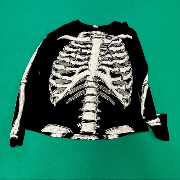 Spirit Halloween Skeleton Sweatshirt - Picture 1 of 3